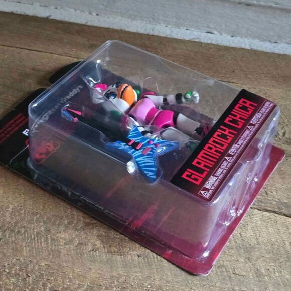 Five Nights at Freddy's Security Breach Funko Glamrock Chica Action Figure Toy - Picture 2 of 3